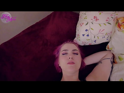 ❤️ Nwa klas ya Slutty jụrụ ka ya na ya wụ OBG, yabụ anyị kpagburu onwe anyị na-enweghị condom Anal porn ❌