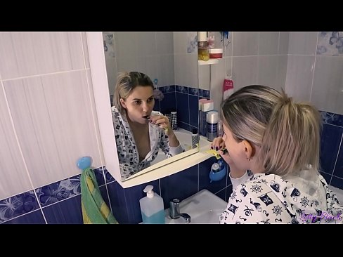 ❤️ Mbanye anataghị ikike na-eto eto na pajamas na-ejedebe ọnụ ọnụ na ịnyịnya ibu - letty ojii Anal porn ❌